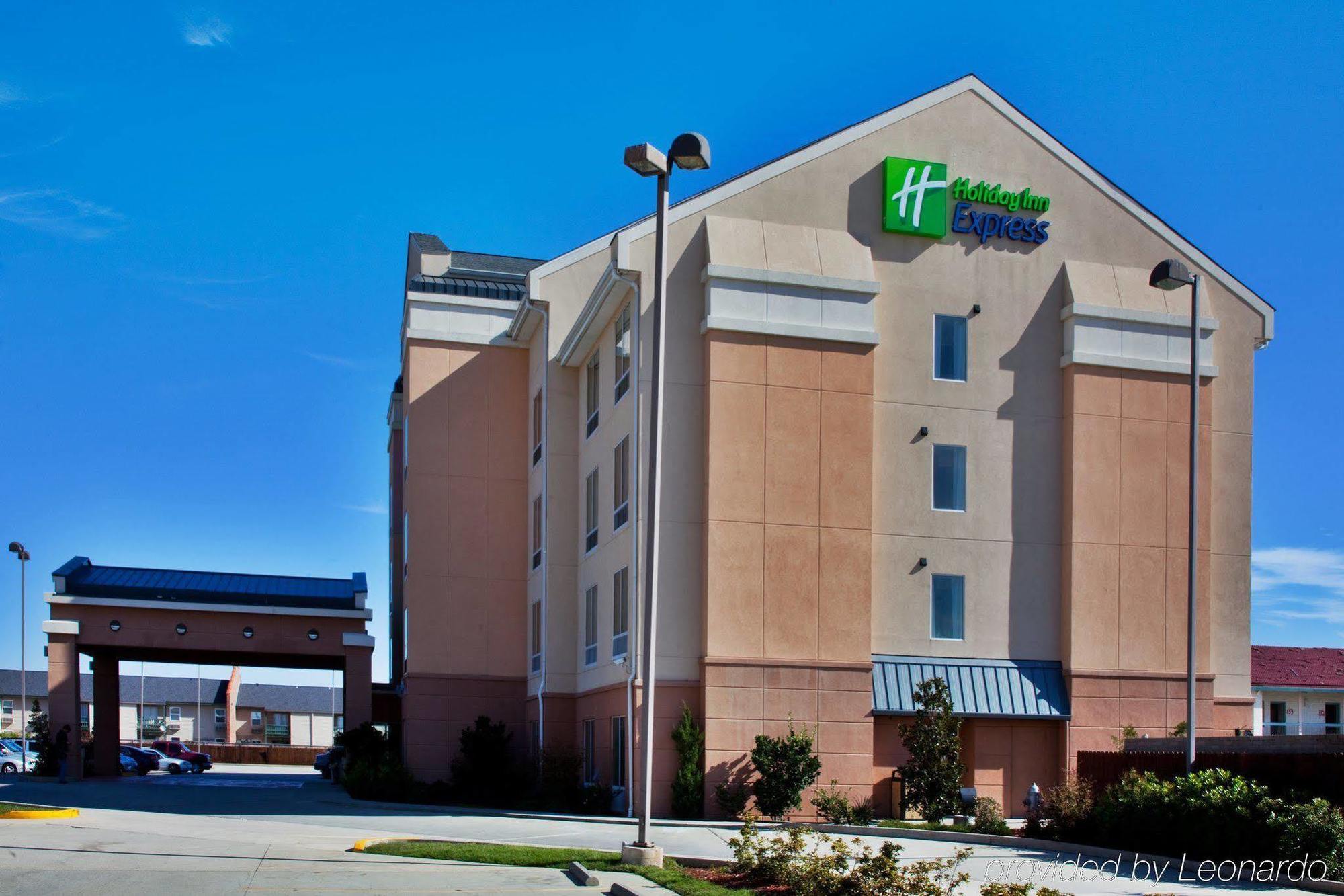 Holiday Inn Express New Orleans East, An Ihg Hotel Ngoại thất bức ảnh